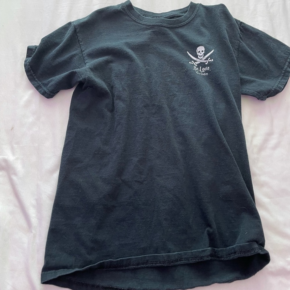 Black small Pirate shirt.